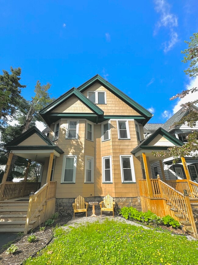 246-248 Richard St, Unit 248
