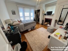 512 Park Dr in Boston, MA - Building Photo