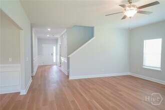 155 Guana Ln in Bloomingdale, GA - Building Photo - Building Photo