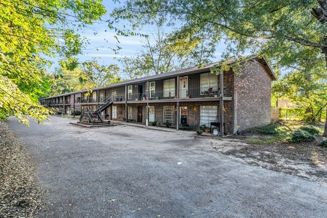 26944 E Main St, Unit 7