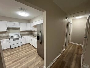 821 Calhoun Ave in Pensacola, FL - Building Photo - Building Photo