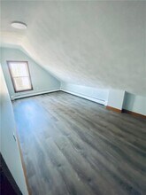 263 Bourne Ave in East Providence, RI - Building Photo - Building Photo