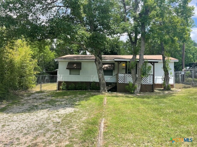 property at 536 Royal Oak Dr