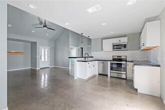 6301 Hunterwood Dr in Granbury, TX - Building Photo - Building Photo