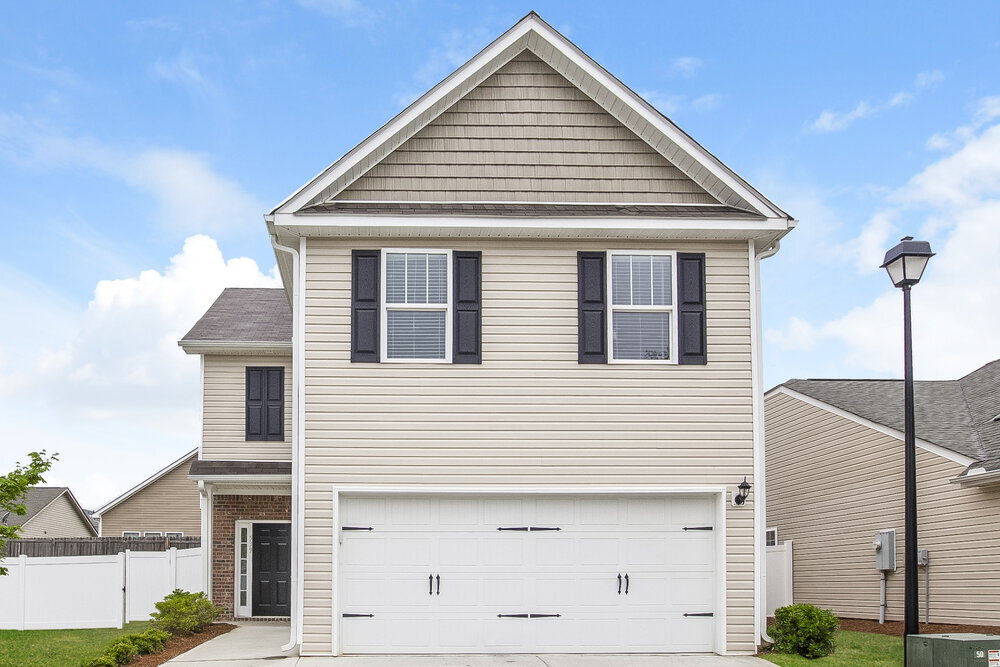 539 Hill Crest Cir in Hiram, GA - Building Photo