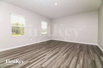 210 Soy Bean Ln in Four Oaks, NC - Building Photo - Building Photo