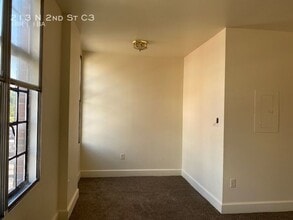 213 N 2nd St in Harrisburg, PA - Building Photo - Building Photo