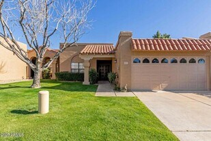 14413 N 91st St, Unit 1R in Scottsdale, AZ - Building Photo