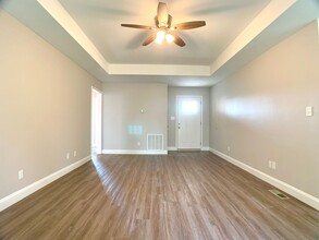 1764 Cranwell Ct in Clarksville, TN - Building Photo - Building Photo