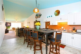 4030 Northlight Dr in Naples, FL - Building Photo - Building Photo