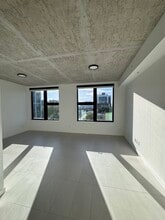 264 NW 31st St, Unit S in Miami, FL - Building Photo - Building Photo