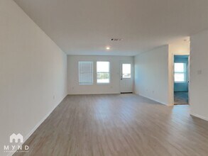 14533 Payton Flts in San Antonio, TX - Building Photo - Building Photo