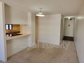 825 Coolidge St in Honolulu, HI - Building Photo - Building Photo