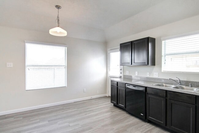 12804 Rio Lindo St in Rosharon, TX - Building Photo - Building Photo