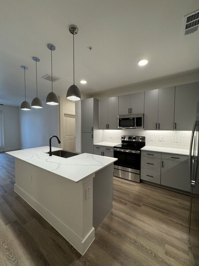 property at 3850 Double Oak Ave