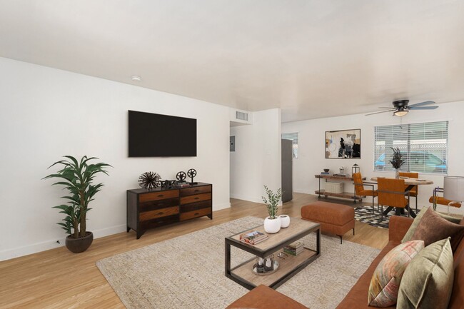 property at 1231 E Thomas Rd