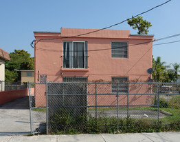 1725 NW 18th Ter Apartamentos