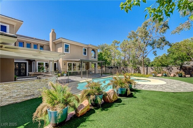 property at 3680 Belvedere Park Ln