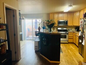 2310 E La Salle St, Unit 2310 E La Salle Unit 106 in Colorado Springs, CO - Building Photo - Building Photo