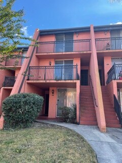 property at 3401 Townsend Blvd