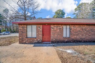 3562 Bancroft Dr in Virginia Beach, VA - Building Photo