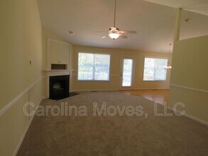 22 Cunningham Cir in Taylors, SC - Building Photo - Building Photo