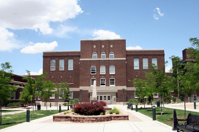 300 Tijeras Ave NE, Unit 204 in Albuquerque, NM - Building Photo - Building Photo