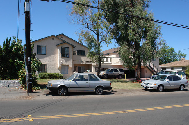 3262 Buena Vista Ave in Lemon Grove, CA - Building Photo - Building Photo