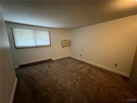 51 Hillside Ave in Oswego, NY - Building Photo