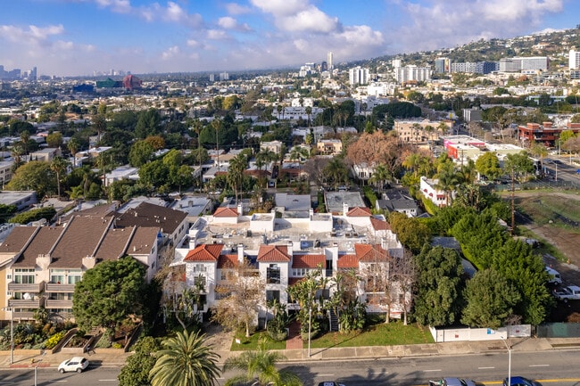 La Ventana in West Hollywood, CA - Building Photo - Building Photo