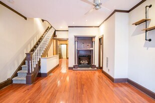 1829 S 18th St in Philadelphia, PA - Building Photo