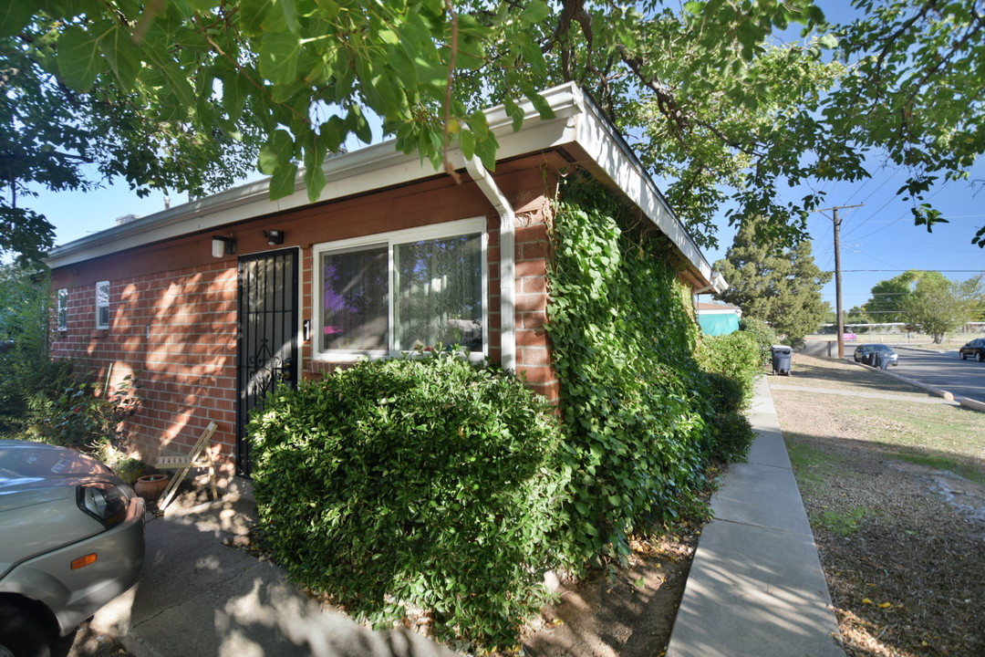 917 Amherst Dr SE in Albuquerque, NM - Building Photo