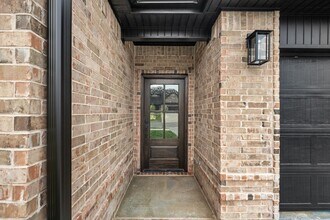 7203 SW Basswood Ave in Bentonville, AR - Building Photo - Building Photo