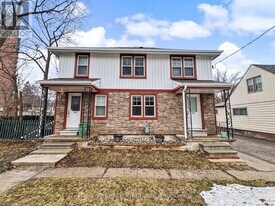 136 Walnut St in London, ON - Building Photo