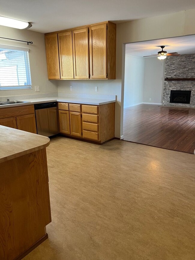 1393 El Dorado Dr in Concord, CA - Building Photo - Building Photo