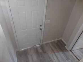 14 Maurice Ln in New Windsor, NY - Building Photo - Building Photo
