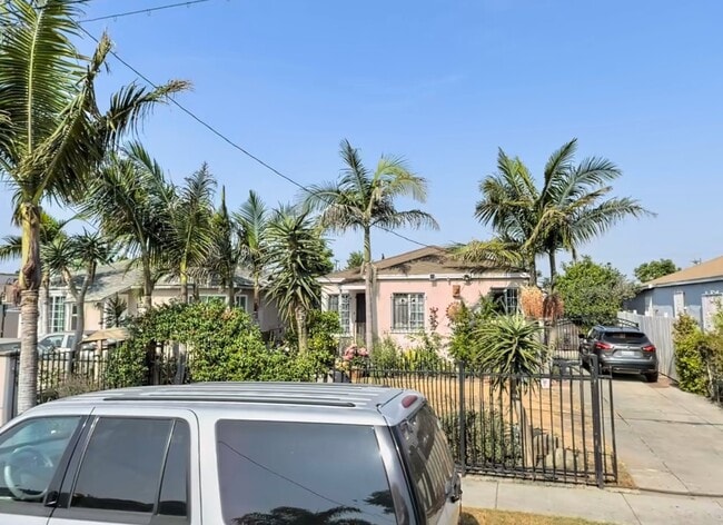 property at 10907 Eastwood Ave