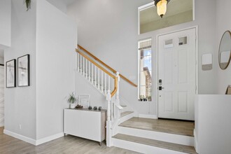 17913 Maplehurst Pl in Santa Clarita, CA - Building Photo - Building Photo