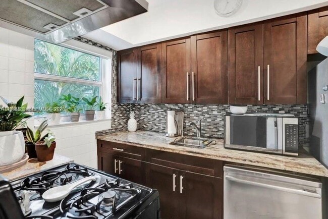 property at 10076 E Bay Harbor Dr