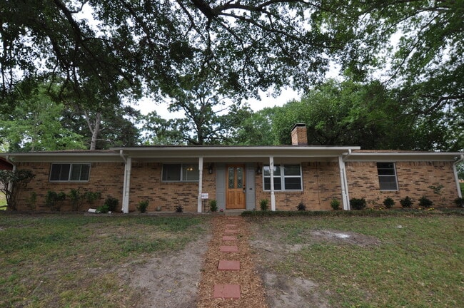 301 Powell Dr in Tyler, TX - Building Photo - Building Photo