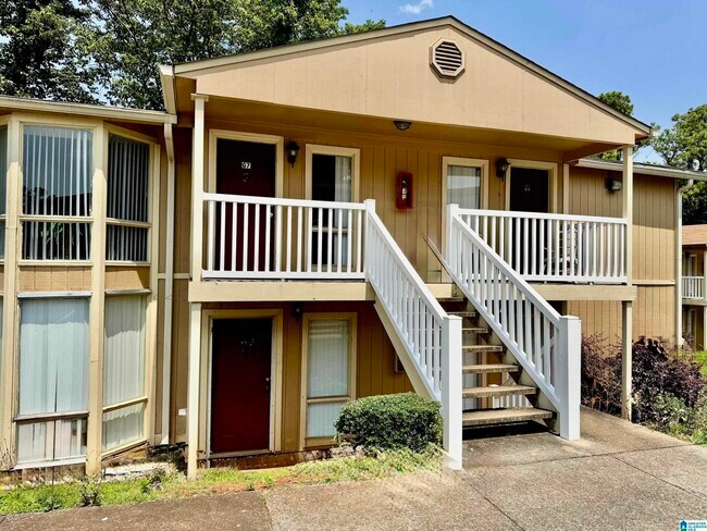 1436 Nocoseka Trail in Anniston, AL - Foto de edificio - Building Photo