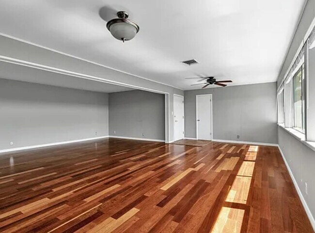 1150 E 2700 S in Salt Lake City, UT - Building Photo - Building Photo