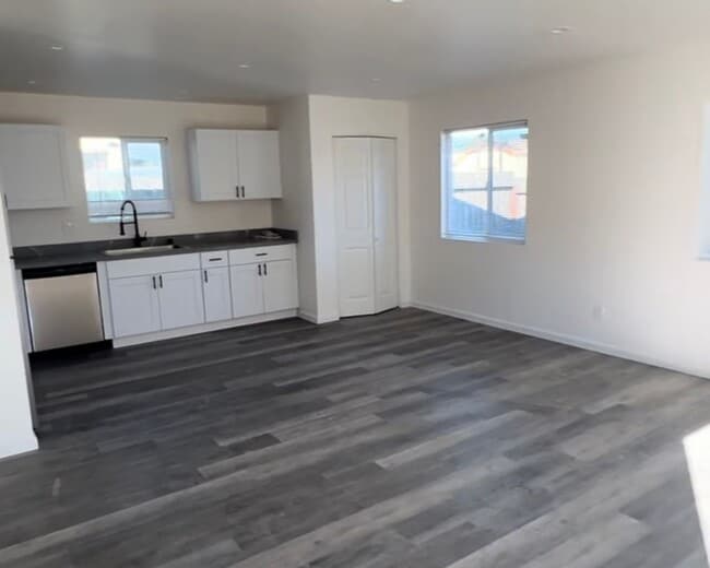 42 West St in Salinas, CA - Building Photo - Building Photo
