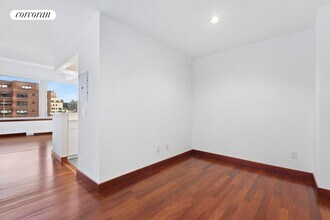 305 E 63rd St in New York, NY - Building Photo - Building Photo