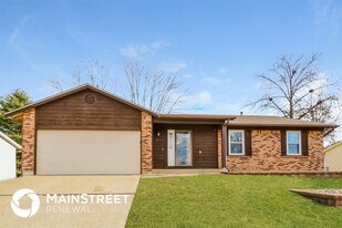 411 Kimberly Ln in St. Peters, MO - Building Photo