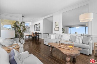 29700 Zuma Bay Way in Malibu, CA - Building Photo - Building Photo