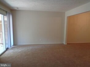 7 Farrell Ln in Fredericksburg, VA - Building Photo - Building Photo