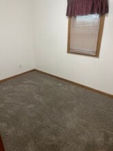 2241 Fairmount Pky in Erie, PA - Foto de edificio - Building Photo