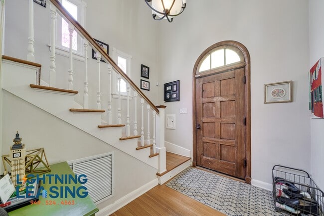 815 S Highland Ave in Los Angeles, CA - Building Photo - Building Photo