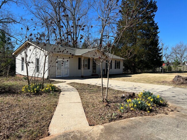 545 Asbury Rd in Pacolet, SC - Building Photo - Building Photo